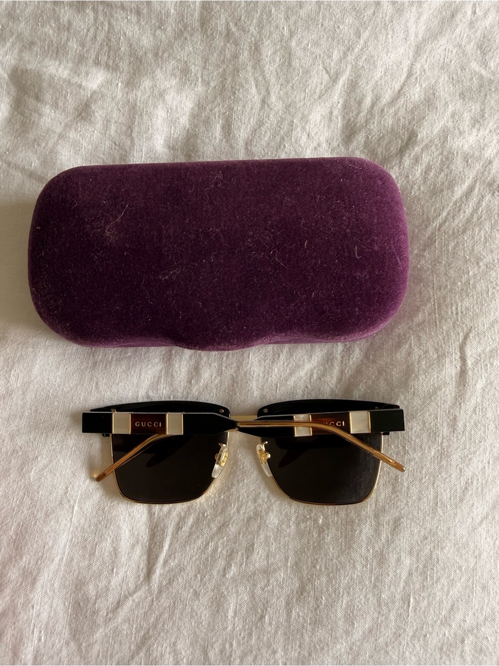 Gucci Black and Gold Half-Rim Sunglasses with Purple Case - Picture 2 of 6